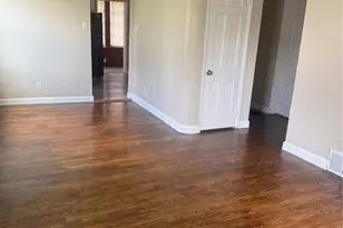 5316 Colton Dr, Normandy, MO 63121 - Photo 3
