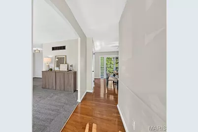 2915 Mid Course Drive, Saint Louis, MO 63125 - Photo 3