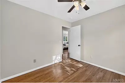 2915 Mid Course Drive, Saint Louis, MO 63125 - Photo 17