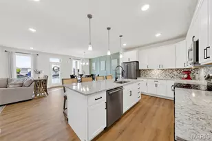 226 Marais Temps Clair Way, Saint Charles, MO 63301 - Photo 13