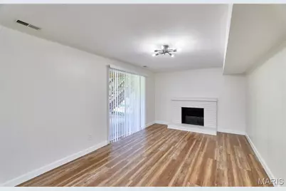 1771 Redcoat Drive, Maryland Heights, MO 63043 - Photo 11