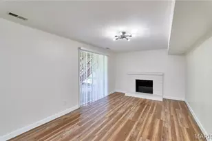 1771 Redcoat Dr, Maryland Heights, MO 63043 - Photo 11
