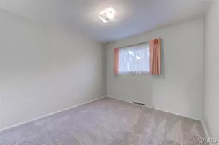 1420 Bobolink Dr, Florissant, MO 63031 - Photo 17