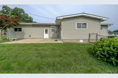 1420 Bobolink Drive, Florissant, MO 63031 - Photo 45