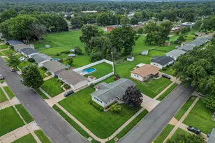 1420 Bobolink Dr, Florissant, MO 63031 - Photo 49