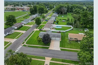 1420 Bobolink Drive, Florissant, MO 63031 - Photo 47