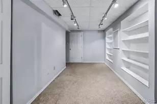 4528 Southridge Pines Dr, Unincorporated, MO 63128 - Photo 31