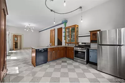 2012 Victor Street, Saint Louis, MO 63104 - Photo 11