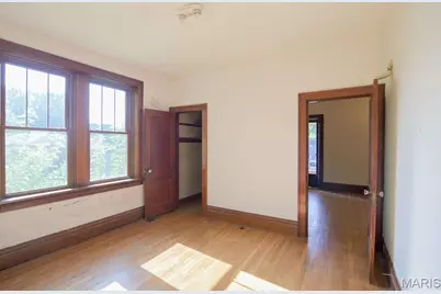 5413 Odell Street, Saint Louis, MO 63139 - Photo 9