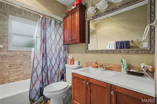 2221 Country Wood Dr, Imperial, MO 63052 - Photo 13
