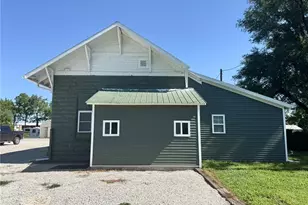 6855 Co Rd 308, Taylor, MO 63471 - Photo 19