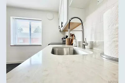 5952 Nagel Avenue, Saint Louis, MO 63109 - Photo 3