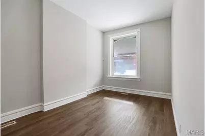 3307 Winnebago Street, Saint Louis, MO 63118 - Photo 3