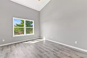 306 Tyndale Dr, O'Fallon, MO 63366 - Photo 9