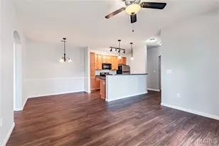 25 Kassebaum Ln, Mehlville, MO 63129 - Photo 5
