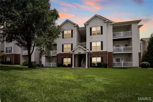 25 Kassebaum Ln, Mehlville, MO 63129 - Photo 1