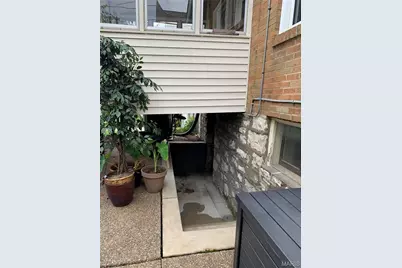 5729 Goethe Avenue, Saint Louis, MO 63109 - Photo 11