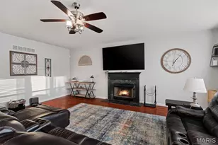 26 N Brighton Park Ct, Saint Charles, MO 63303 - Photo 13