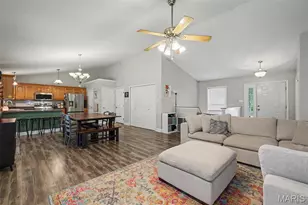 4483 Mockingbird Ln, Hillsboro, MO 63050 - Photo 11