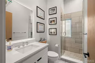 3738 Olive St, Saint Louis, MO 63108 - Photo 31