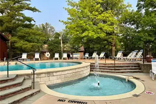 590 Sarah Ln, Saint Louis, MO 63141 - Photo 25