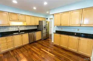 590 Sarah Ln, Saint Louis, MO 63141 - Photo 9