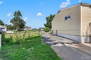 1180 Elder Dr, Florissant, MO 63033 - Photo 39