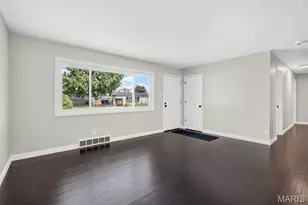 1180 Elder Dr, Florissant, MO 63033 - Photo 3