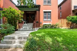 3625 Juniata St, Saint Louis, MO 63116 - Photo 3