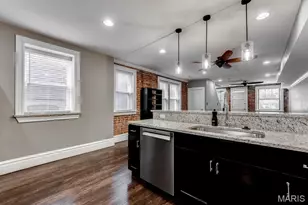 3321 Demenil Pl, Saint Louis, MO 63118 - Photo 9