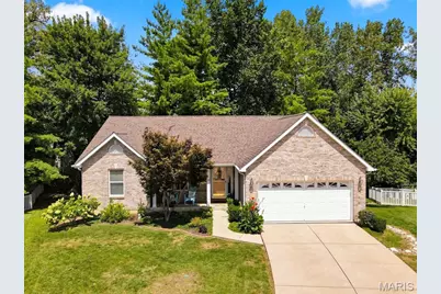 55 Treeshade Court, Saint Peters, MO 63376 - Photo 3