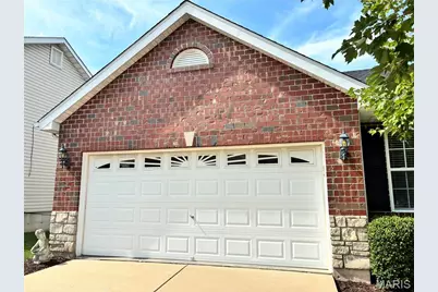 221 Stone Run Boulevard, Wentzville, MO 63385 - Photo 3
