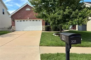 221 Stone Run Blvd, Wentzville, MO 63385 - Photo 1
