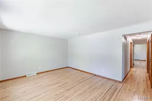 2826 Glade Ave, Jennings, MO 63136 - Photo 5