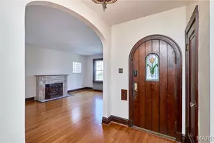 2900 Clearview Dr, Bel-Nor, MO 63121 - Photo 9