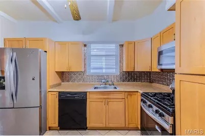 3325 Norma Court, Saint Louis, MO 63139 - Photo 9