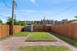 2006 Geyer Ave, Saint Louis, MO 63104 - Photo 19