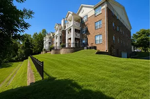 1151 Mill Crossing Dr, Creve Coeur, MO 63141 - Photo 47