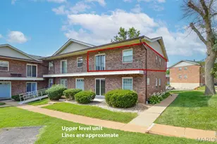 6953 Colonial Woods Dr, Saint Louis, MO 63129 - Photo 1