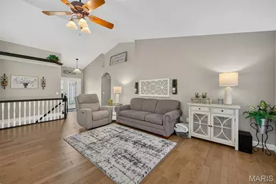 41 Old Yorktown Court, Wentzville, MO 63385 - Photo 3