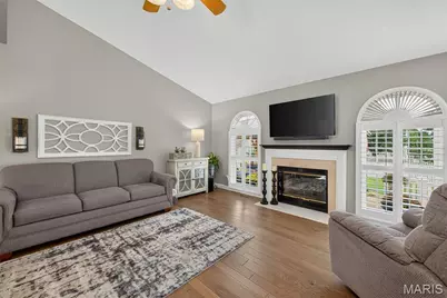41 Old Yorktown Court, Wentzville, MO 63385 - Photo 5