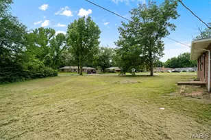 8142 January Ave, Berkeley, MO 63134 - Photo 31
