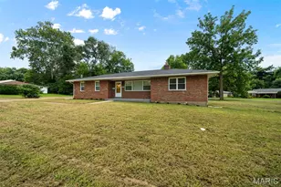 8142 January Ave, Berkeley, MO 63134 - Photo 3