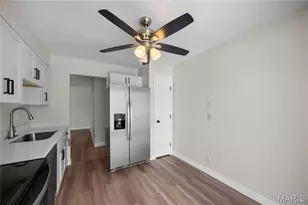 10388 Forest Brook Ln, Saint Louis, MO 63146 - Photo 17