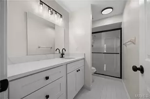 10388 Forest Brook Ln, Saint Louis, MO 63146 - Photo 25