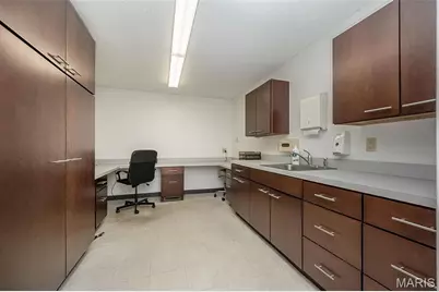319 N 1st Street, Pacific, MO 63069 - Photo 21