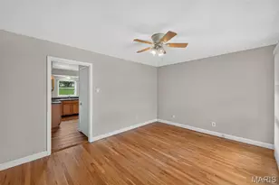 45 Barton Pl, Saint Charles, MO 63301 - Photo 3