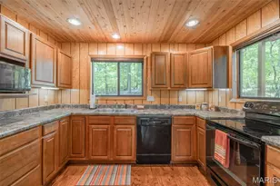 1741 Sonnenblick Dr, Innsbrook, MO 63390 - Photo 7