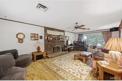 1536 N Elizabeth Avenue, Saint Louis, MO 63135 - Photo 13