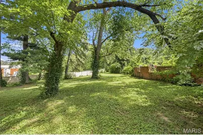 1536 N Elizabeth Avenue, Saint Louis, MO 63135 - Photo 9
